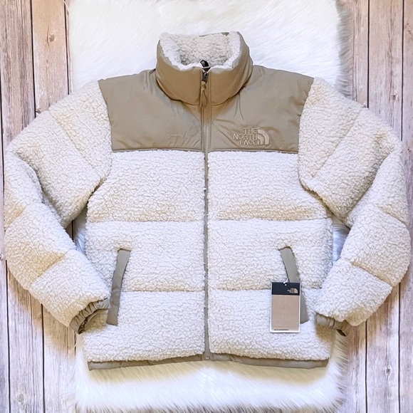 The North Face Sherpa Nuptse Jacket - Picture 3 of 12